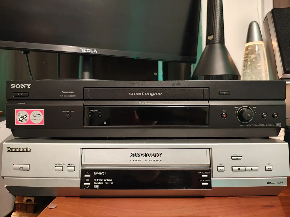 Prebacivanje VHS & VHS-C, Betamax, MiniDV, 8mm, Hi8 na USB