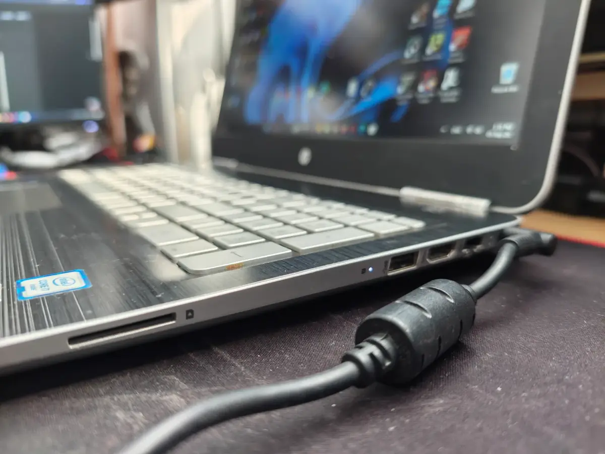 HP Pavilion Intel i7 6700HQ / GTX 960m / 16 GB